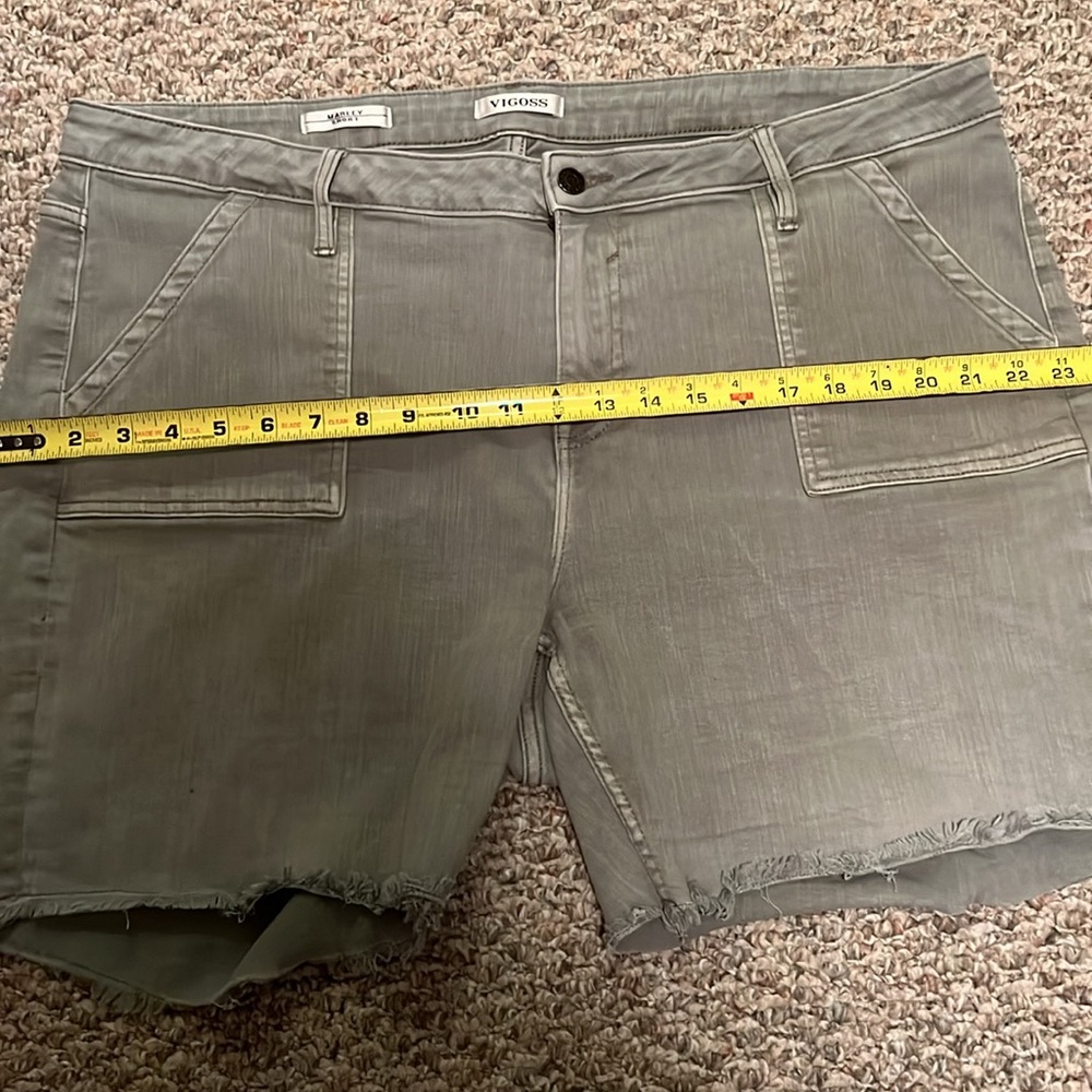 Vigoss Size 20 Denim Marley Shorts-Frayed Hem - Picture 10 of 12